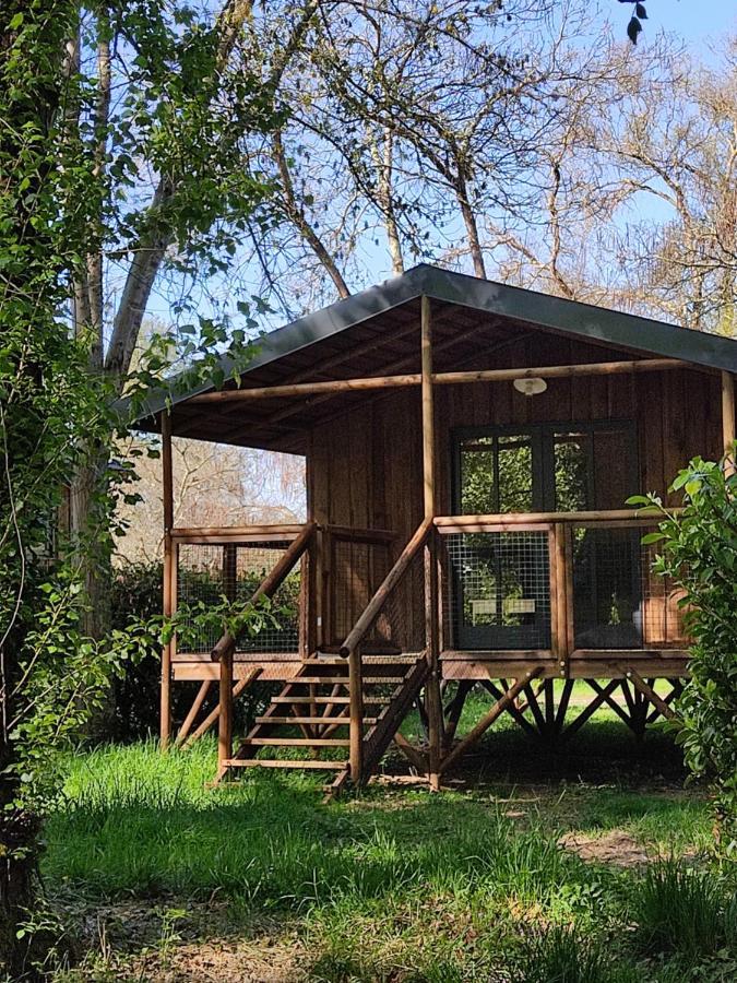 Camping Le Mouliat Hotel Moncrabeau Bagian luar foto